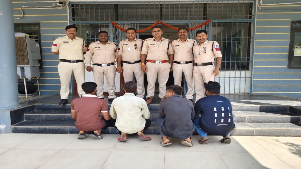 Narmadapuram Crime: जन्मदिन के शोर-शराबे का विरोध करना पड़ा भारी, ओवरब्रिज से नीचे फेंककर युवक की हत्या; 4 आरोपी गिरफ्तार