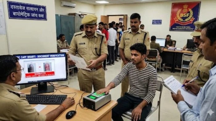 SSC GD Recruitment Scam: परीक्षा में साल्वर बैठाकर पास हुआ युवक, ट्रेनिंग सेंटर बेंगलुरु में बायोमैट्रिक से खुला बड़ा फर्जीवाड़ा
