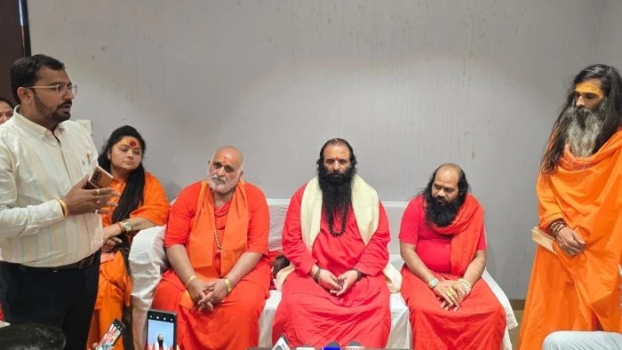 महंत रविंद्र पुरी का सिंहस्थ-2028 को लेकर बड़ा बयान: उज्जैन में क्षिप्रा स्नान के लिए संतों की बड़ी अपील