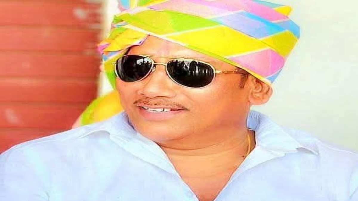 Shivpuri News: विधायक जी का 'पानी का बोतल' वाला अंदाज पड़ा भारी; ग्रामीणों को मिली पानी की किल्लत पर मिली बोतल