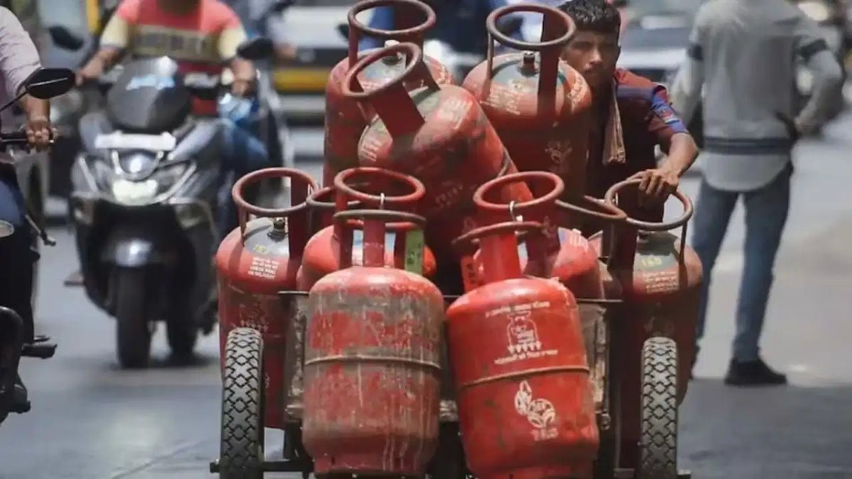 LPG Import Strategy: पश्चिम एशिया तनाव के बीच भारत ने बदली एलपीजी खरीद की रणनीति, अमेरिका और ईरान से बढ़ाया इंपोर्ट