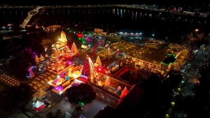 Mahakal Temple Ujjain: महाकाल मंदिर में मिलेगी हाईटेक डिजिटल लॉकर सुविधा, मोबाइल और सामान रखने की झंझट होगी खत्म