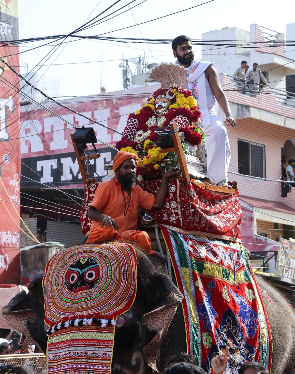 बाबा महाकाल की सवारी का 'राजसी सेवक': जानिए कौन है हाथी 'श्यामू' और क्या है उसका डाइट प्लान