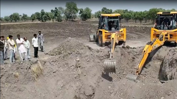 राजगढ़ में बड़ा हादसा: निर्माणाधीन कुआं धंसने से सास-बहू मलबे में दबीं, रेस्क्यू ऑपरेशन जारी
