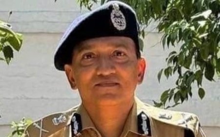 Burhanpur Pride: बुरहानपुर के लाल आनंद जैन बने लद्दाख के नए DGP; साधारण परिवार से निकलकर IPS बनने का सफर