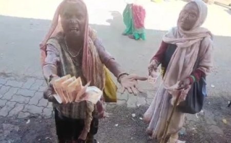 कुबरेश्वर धाम में ठगी का शिकार हुए भिखारी: नकली नोट थमाकर शातिर बदमाश ने लूटे हजारों रुपये