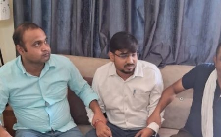 Anuppur Crime News: PHE विभाग के कार्यपालन यंत्री ए.के. शाह 30 हजार की रिश्वत लेते रंगे हाथ गिरफ्तार, EOW की बड़ी कार्रवाई
