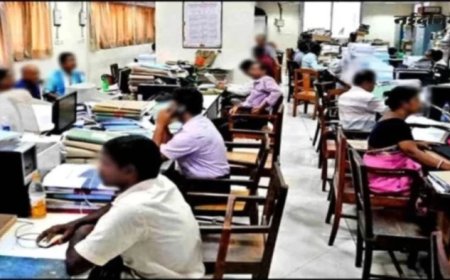 MP Promotion Rules 2025: पदोन्नति नियमों को लेकर कर्मचारियों में आक्रोश; हाई कोर्ट में मामला लंबित होने के बावजूद बैठक पर उठे सवाल