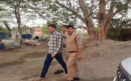 दतिया में फर्जी DIG का भंडाफोड़: वर्दी पहनकर सराफा व्यापारियों से ऐंठे 80 लाख, यूपी में खरीदी प्रॉपर्टी