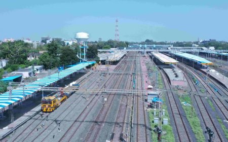 MP Railway News: उज्जैन, इंदौर और सीहोर रेलवे स्टेशनों पर होगा क्राउड मैनेजमेंट, यात्रियों के लिए बनेंगे हाईटेक होल्डिंग एरिया