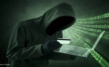 Online Banking Scam: इंदौर में साइबर ठगों का आतंक, व्यापारी का फोन हैक कर 5.50 लाख रुपये की धोखाधड़ी