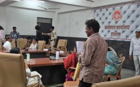 जनसुनवाई के दावों की खुली पोल; 4 लाख की सहायता राशि के लिए 6 महीने से भटक रहा पीड़ित पिता