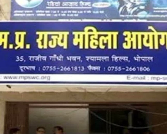 Deepfake Crime: भोपाल की युवती का साइबर उत्पीड़न; एक दिन में बुक कीं 500 टैक्सियां, AI से बनाई हनीमून की फर्जी तस्वीरें