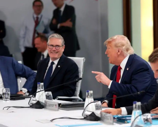 G7 समिट में डोनाल्ड ट्रंप का अंदाज: बैठक में पहुँचते ही बोले 'आई एम द बॉस', वीडियो हुआ वायरल