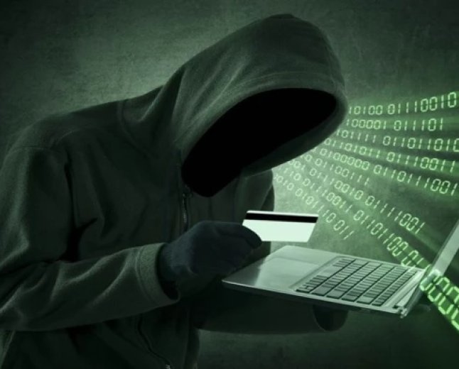 Online Banking Scam: इंदौर में साइबर ठगों का आतंक, व्यापारी का फोन हैक कर 5.50 लाख रुपये की धोखाधड़ी