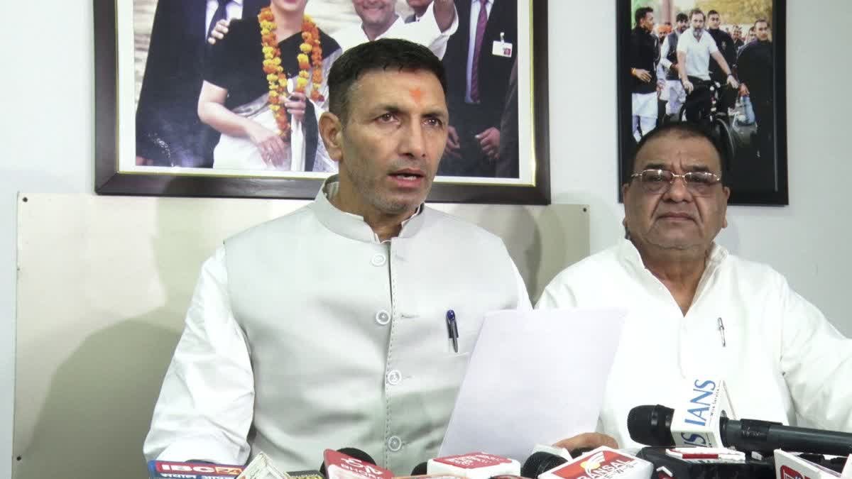सरदार सरोवर परियोजना पर घमासान; कांग्रेस ने सरकार से मांगा श्वेत पत्र, 7669 करोड़ के दावे पर उठाए सवाल