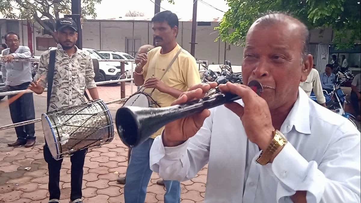 वक्त के साथ खो रही भारतीय संस्कृति की पहचान; क्या नई पीढ़ी बचा पाएगी शहनाई का मान?