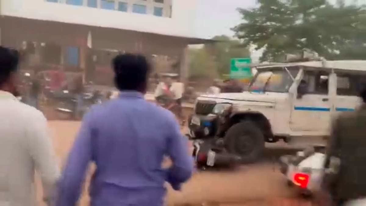 'राजीनामा करने आया और चुरा ले गया टीआई की जीप'; पन्ना के रैपुरा में मचा हड़कंप, आरोपी गिरफ्तार