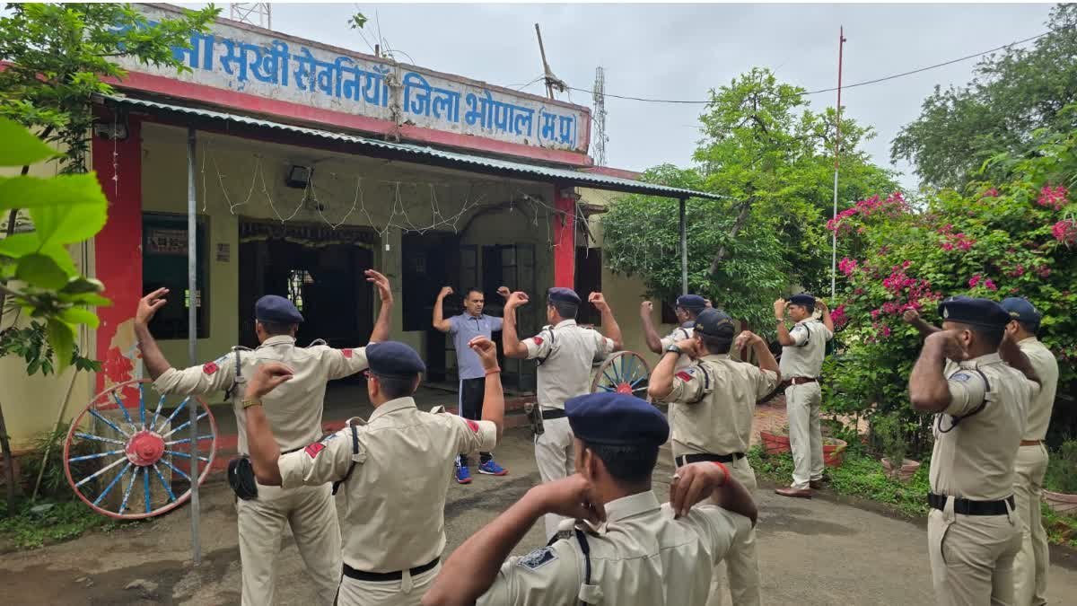 फिट रहेंगे तभी हिट रहेंगे पुलिसकर्मी; भोपाल में शुरू हुआ 'हर रविवार-थाना परिवार' अभियान