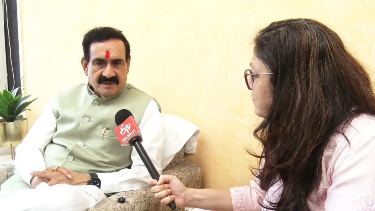 दतिया की सभा में क्यों रो पड़े नरोत्तम मिश्रा? आंसू छलकने की 'इनसाइड स्टोरी' पर पूर्व गृहमंत्री का बड़ा खुलासा