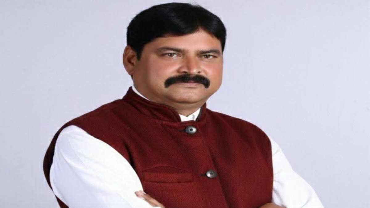 राम मंदिर चंदा चोरी पर बयान के बाद बागेश्वर बाबा पर टिप्पणी; आरोपी शंभू कुशवाहा पर केस दर्ज
