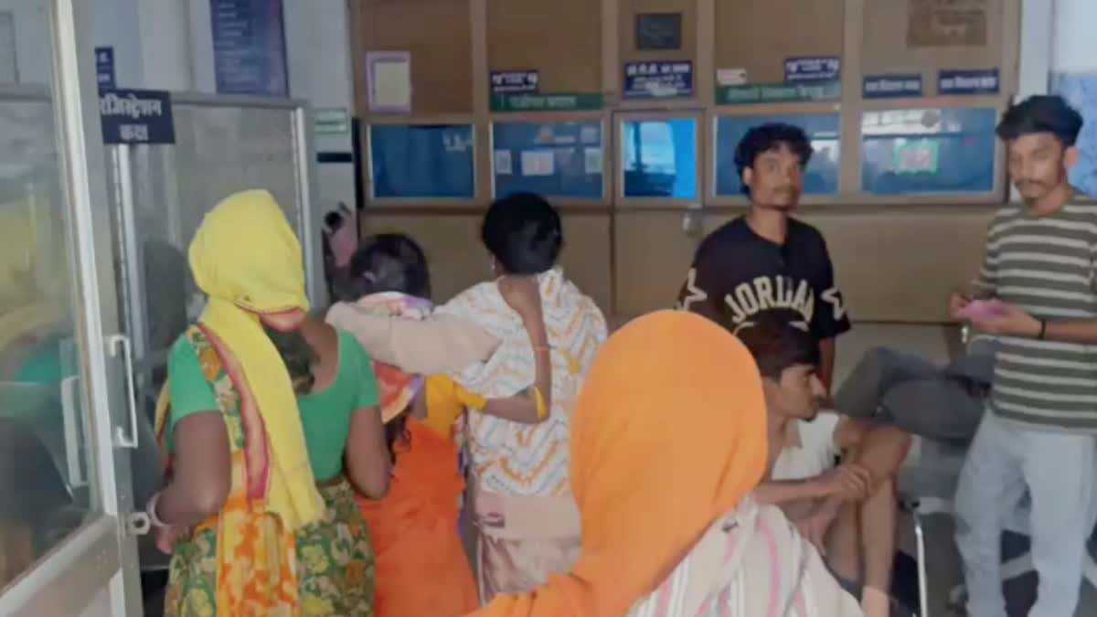 मंडला में एंबुलेंस न मिलने से ऑटो में डिलीवरी; 4 प्रीमैच्योर नवजातों की दर्दनाक मौत
