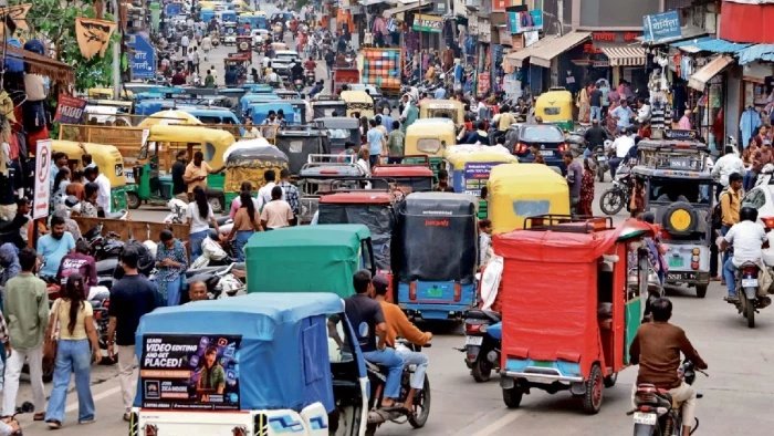 शहर में 12 हजार ई-रिक्शा का बेजा कब्जा; जोनल सिस्टम फेल, प्रशासन जल्द करेगा बड़ी बैठक
