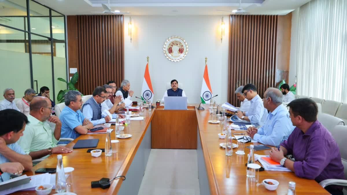 भोपाल के जगदीशपुर में आज मोहन यादव कैबिनेट की बड़ी बैठक; UCC विधेयक पर लग सकती है मुहर