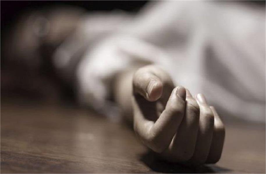 इंदौर में अलग-अलग घटनाओं में बैंक अधिकारी और PWD महिला अधिकारी की मौत, पुलिस जांच में जुटी