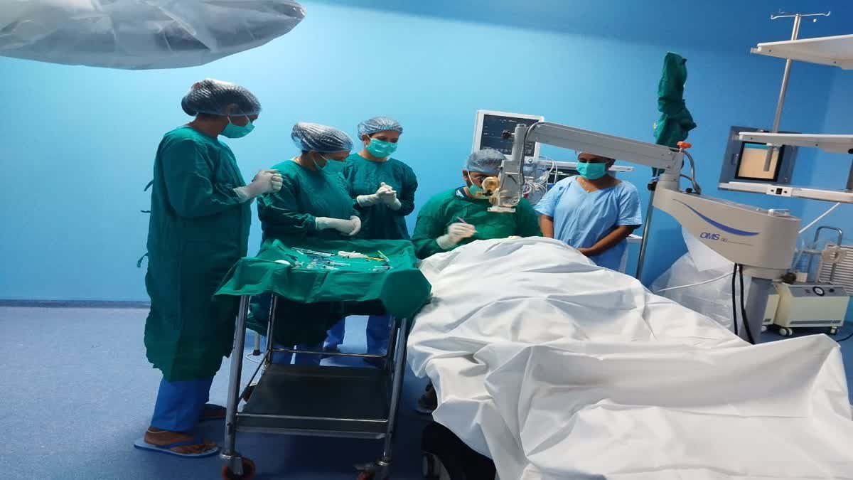 अब बड़ौदा-अहमदाबाद जाने की जरूरत नहीं! रतलाम मेडिकल कॉलेज में हुआ सफल कॉर्निया ट्रांसप्लांट