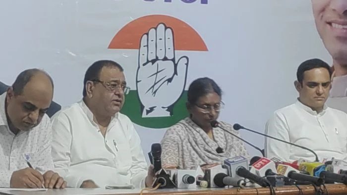नामांकन निरस्त होने पर कांग्रेस का भाजपा पर हमला; नीट और RGPV पेपर लीक को लेकर आर-पार की तैयारी