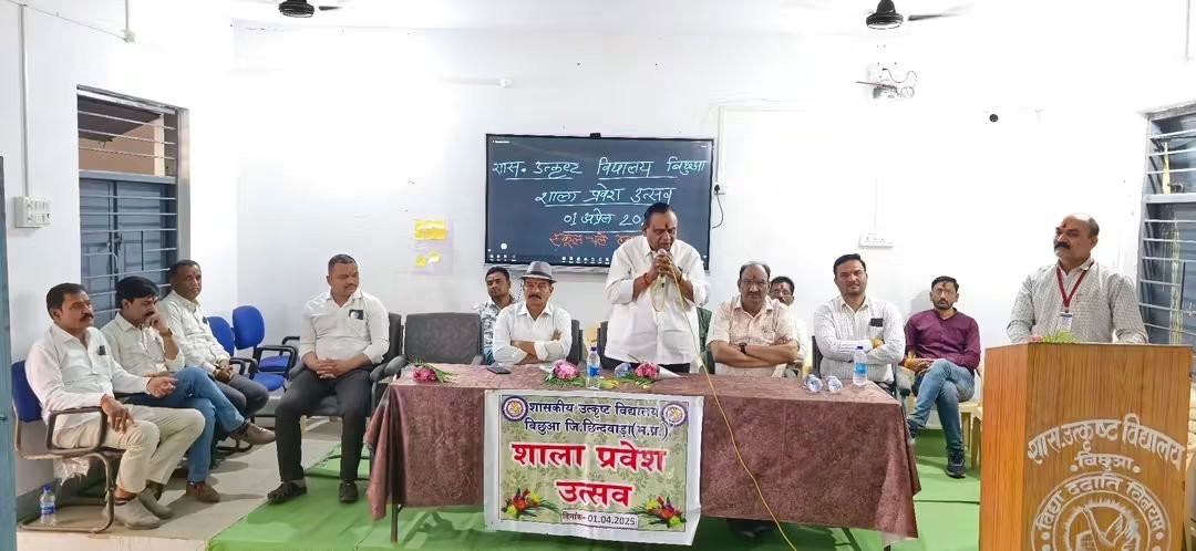 सरकारी स्कूलों से क्यों मोहभंग कर रहे अभिभावक? रिटायर्ड शिक्षक ने खोली प्रशासनिक व्यवस्था की पोल