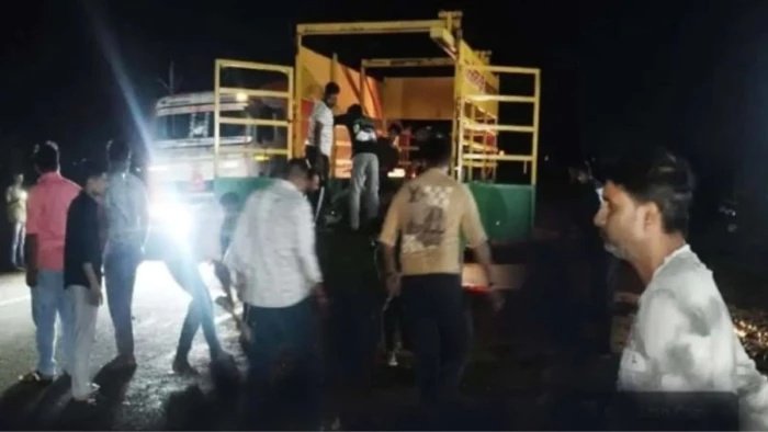 राजगढ़-ब्यावरा हाईवे पर दर्दनाक हादसा, बेकाबू ट्रक की टक्कर से 15 मवेशियों की मौत