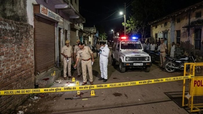 रायसेन में बाइक सवार 3 बदमाशों ने हार्डवेयर व्यापारी राकेश लोधी को मौत के घाट उतारा