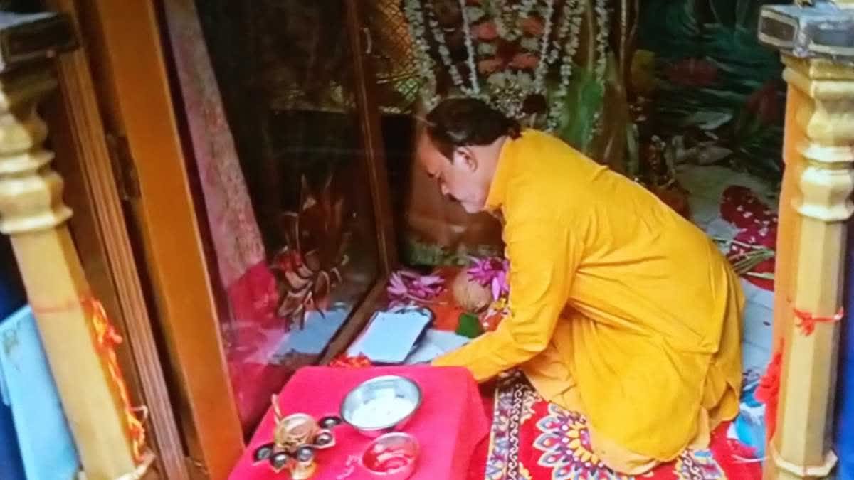 महाकाल मंदिर से लेकर खजराना मंदिर तक; चढ़ावे और दान की गड़बड़ी पर प्रशासन सख्त, ऑडिट की मांग तेज