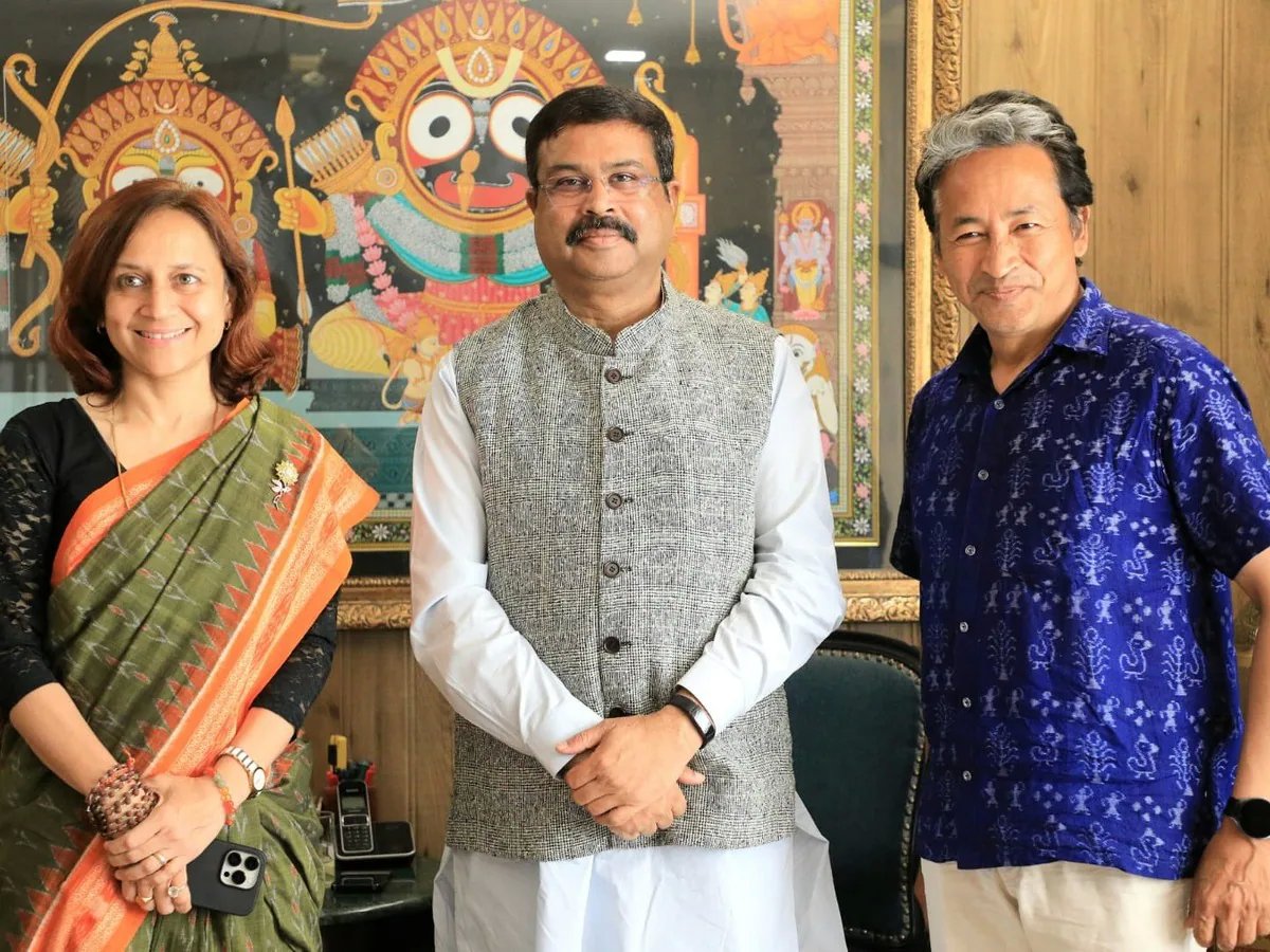 सोनम वांगचुक के अनशन के बीच धर्मेंद्र प्रधान का पुराना ट्वीट हुआ वायरल