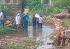 ऐतिहासिक नगरी चंदेरी की बदहाली; शव वाहन न पहुँचने पर कंधों पर अर्थी ले जाने को विवश परिजन