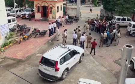 बच्चों की सुरक्षा से खिलवाड़ करने वाले 40 वैन संचालकों पर फूटा पुलिस का गुस्सा; 17 गाड़ियां सीधे जब्त