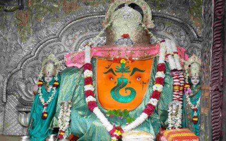 खजराना गणेश मंदिर के गर्भगृह का द्वार होगा चौड़ा; अब प्रांगण से ही होंगे 80% साफ दर्शन