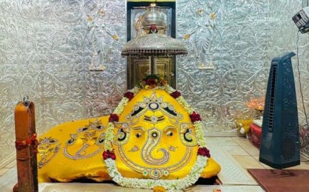 चिंतामन गणेश मंदिर का गर्भगृह हुआ चांदी से रोशन; 35 किलो चांदी से हुआ रजत मंडित