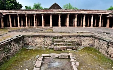 धार भोजशाला के पास नमाज के लिए 'खुली जगह' तलाश रहा प्रशासन; हिंदू पक्ष ने उठाई कड़ी आपत्ति