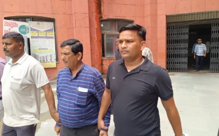 रिटायरमेंट से ठीक एक दिन पहले लोकायुक्त के हत्थे चढ़ा भ्रष्ट इंजीनियर, ठेकेदार से मांग रहा था घूस