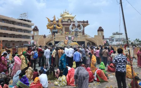कुबेरेश्वर धाम में गुरु पूर्णिमा महोत्सव की भव्य तैयारी; पं. प्रदीप मिश्रा करेंगे शिव महापुराण कथा