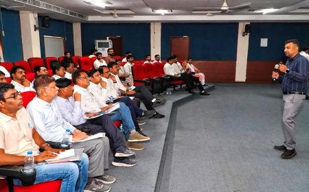 निर्माण कार्यों में हादसे रोकने को उज्जैन में IIT बॉम्बे का महामंथन, AI और 5-एक्शन फॉर्मूले से बचेगी मजदूरों की जान