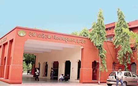 इंदौर डीएवीवी में असिस्टेंट प्रोफेसर पर गंभीर आरोप; खजराना में सुसाइड वीडियो मामले में पत्नी पर FIR