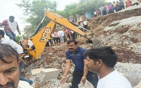 पहाड़ी पर बनी गुणवत्ताहीन दीवार ढहने से चाय ठेला चालक की पत्नी की मौत; मलबे से किया गया रेस्क्यू
