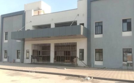 नौलखा के बाद अब तीन ईमली बना अवैध बस अड्डों का केंद्र, नायता मुंडला बस स्टैंड की उपयोगिता पर उठ रहे सवाल