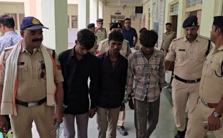 कबाड़ बीनने वालों के सुराग से पकड़े गए चोर; ₹12 लाख के जेवर, 80 हजार कैश व बाइक बरामद
