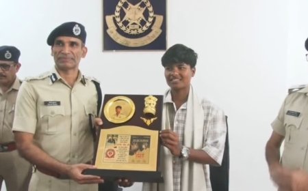 'नशा करियर बर्बाद कर देता है...' भोपाल पुलिस कमिश्नरेट पहुंचीं तेज गेंदबाज क्रांति गौड़ ने युवाओं से की बड़ी अपील