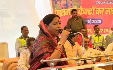 मैहर में नपा अध्यक्ष की जगह मंच पर बैठे पति, प्रभारी मंत्री राधा सिंह ने सरेआम टोका; भाषण के बाद चर्चा गर्म